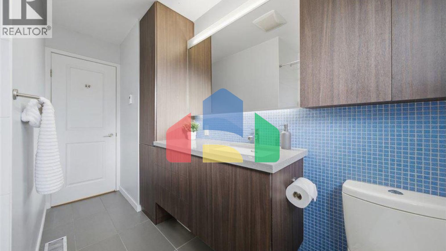 Residential - Single Family Home - Port Coquitlam, Canada - Canada