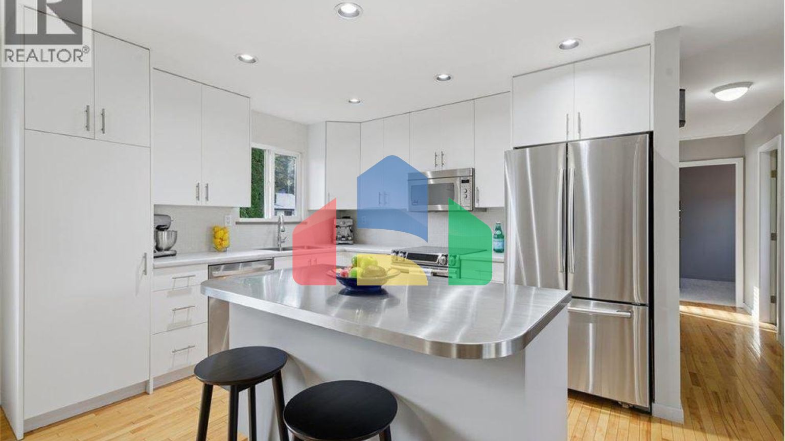 Residential - Single Family Home - Port Coquitlam, Canada - Canada