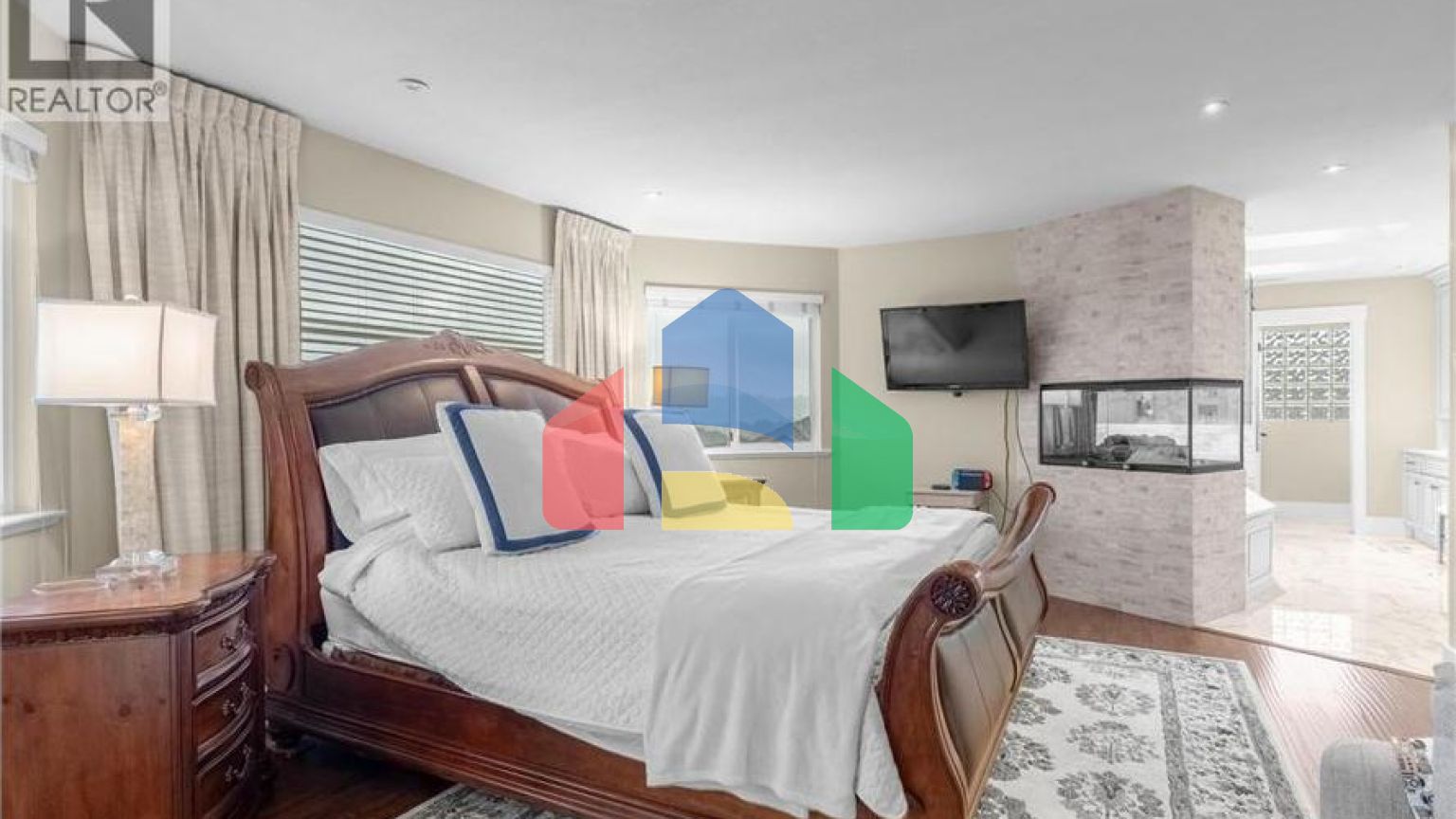 Residential - Single Family Home - Port Coquitlam, Canada - Canada