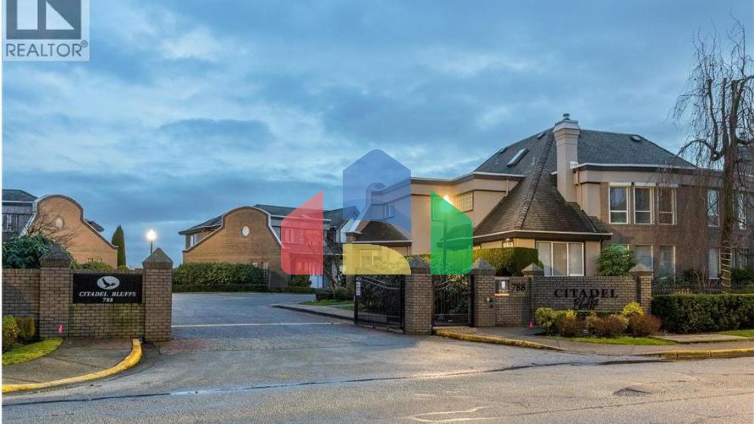 Residential - Townhouse - Port Coquitlam, Canada - Canada