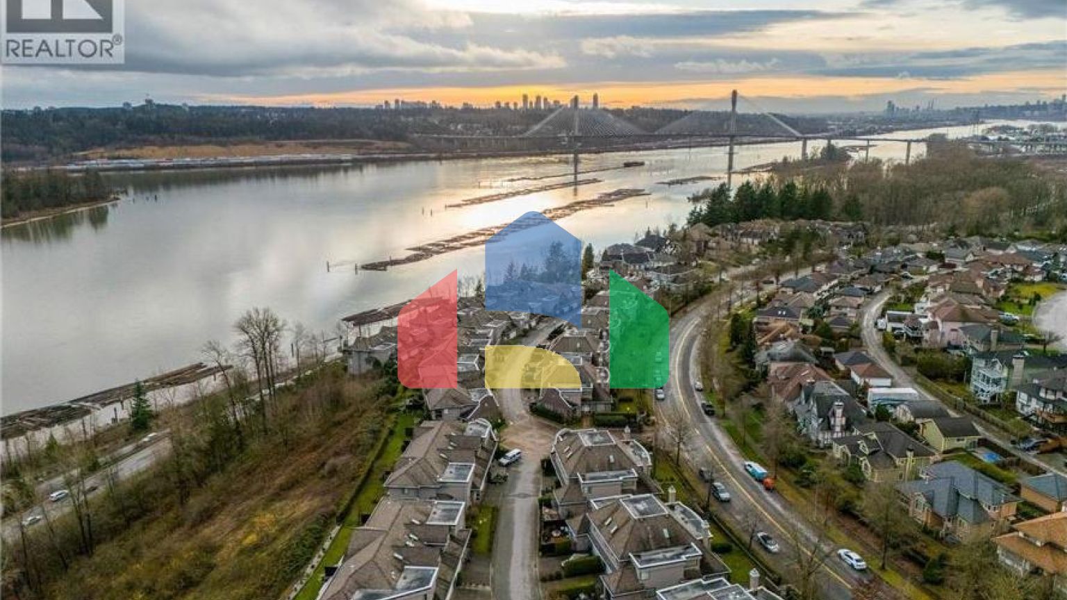 Residential - Townhouse - Port Coquitlam, Canada - Canada