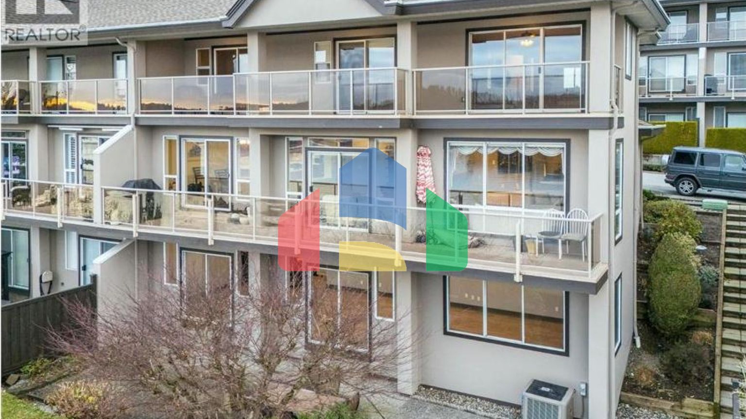 Residential - Townhouse - Port Coquitlam, Canada - Canada