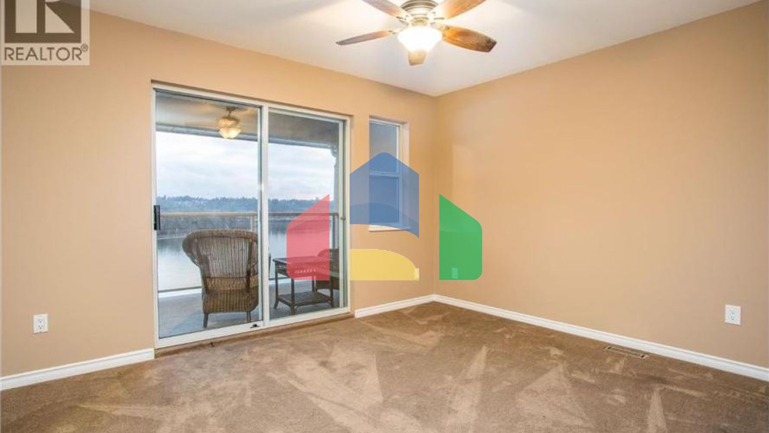 Residential - Townhouse - Port Coquitlam, Canada - Canada