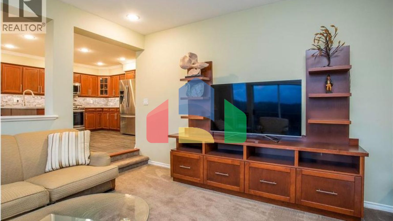 Residential - Townhouse - Port Coquitlam, Canada - Canada