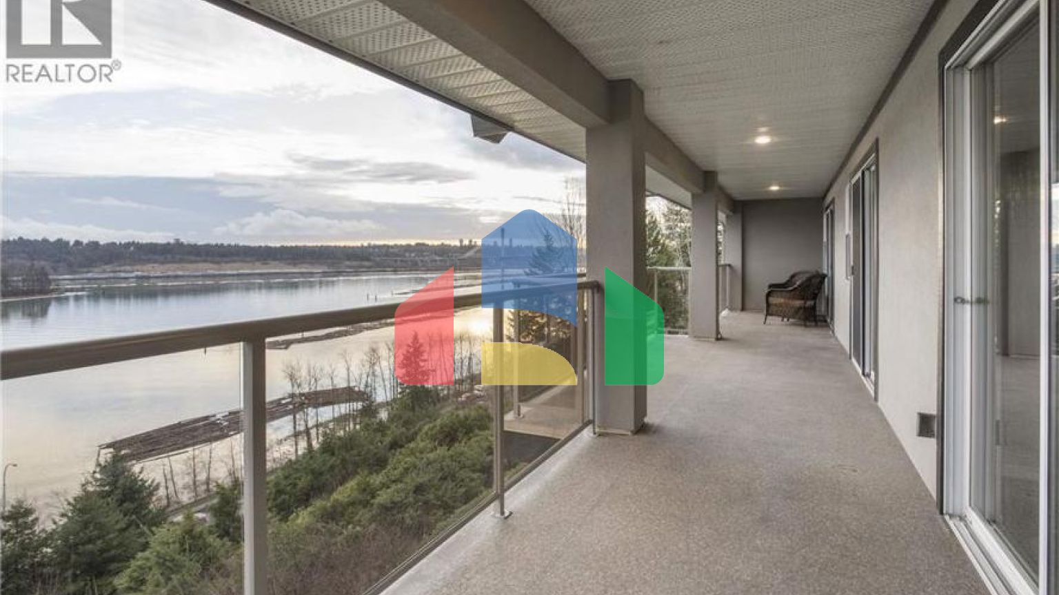 Residential - Townhouse - Port Coquitlam, Canada - Canada