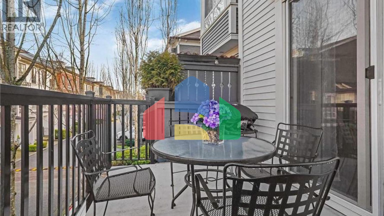 Residential - Townhouse - Port Coquitlam, Canada - Canada