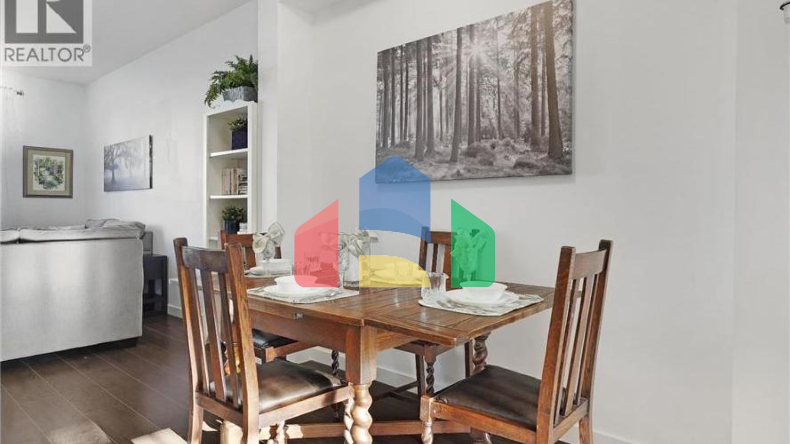 Residential - Townhouse - Port Coquitlam, Canada - Canada