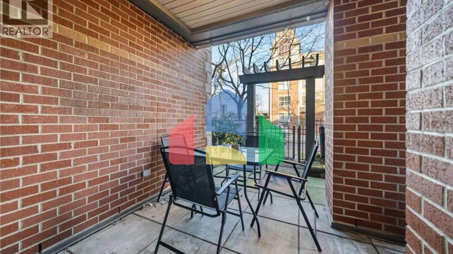 Residential - Townhouse - Port Coquitlam, Canada - Canada