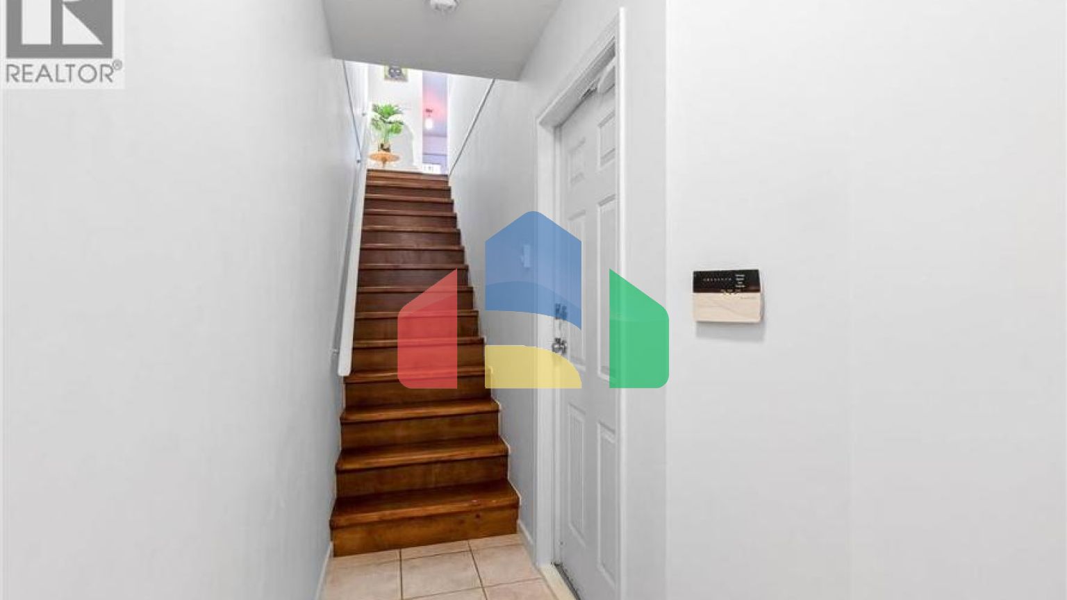 Residential - Townhouse - Port Coquitlam, Canada - Canada