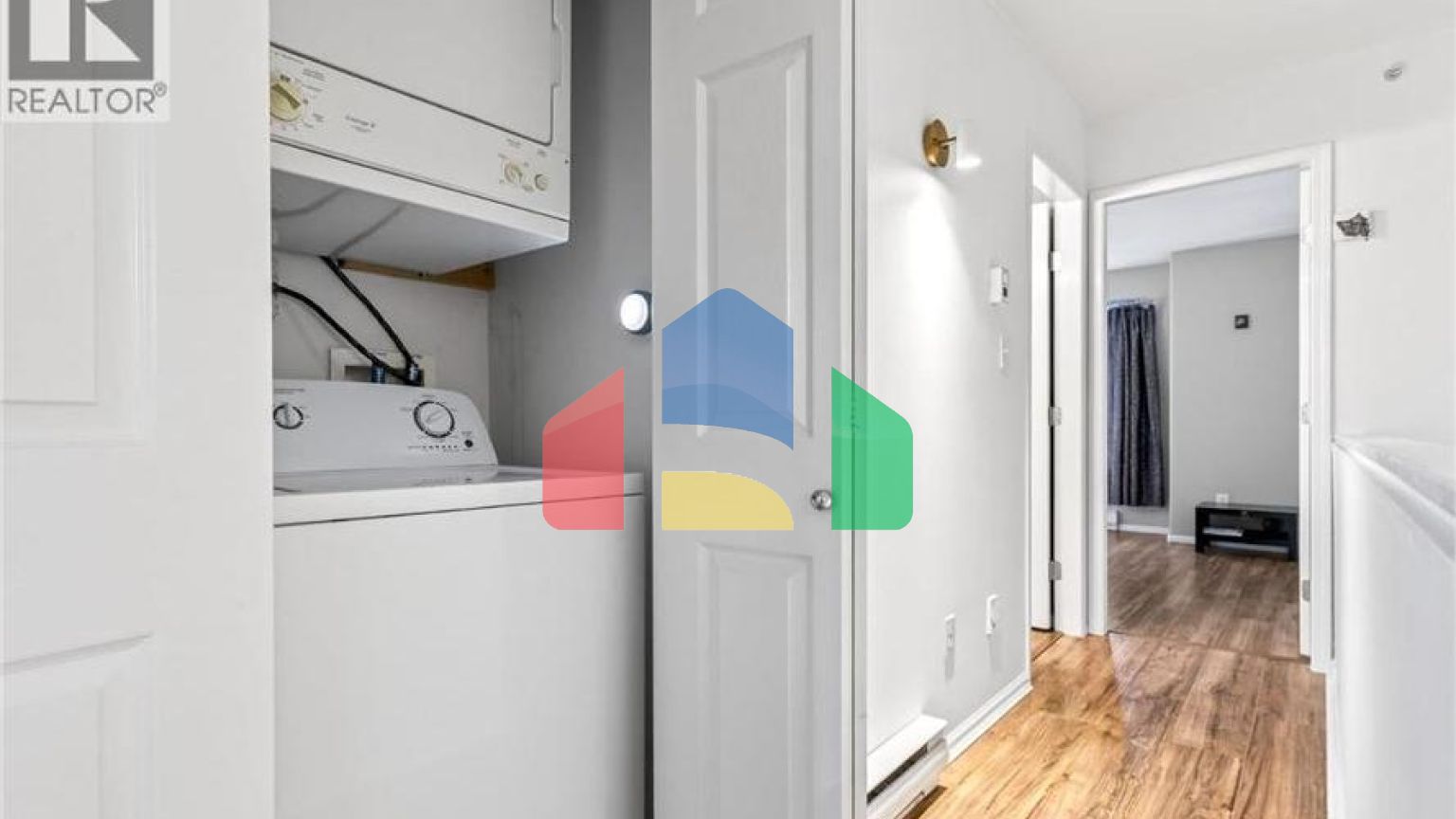 Residential - Townhouse - Port Coquitlam, Canada - Canada