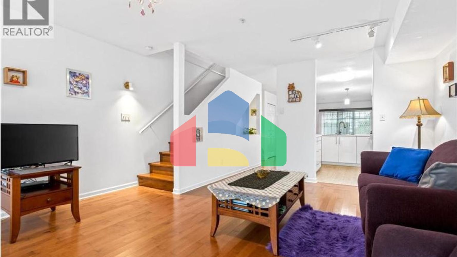 Residential - Townhouse - Port Coquitlam, Canada - Canada