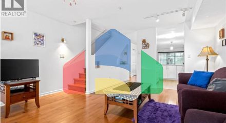 Residential - Townhouse - Port Coquitlam, Canada - Canada