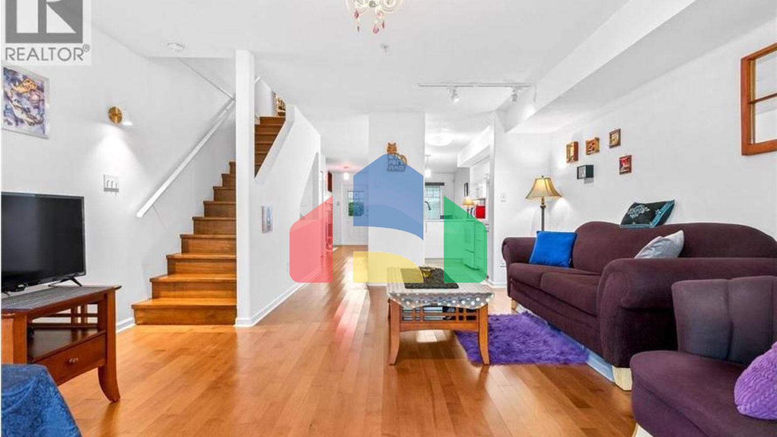 Residential - Townhouse - Port Coquitlam, Canada - Canada