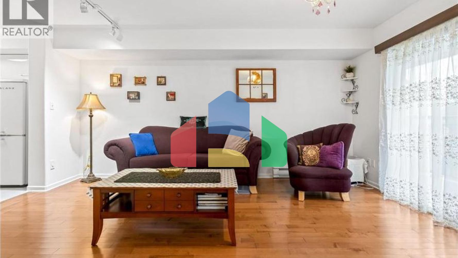 Residential - Townhouse - Port Coquitlam, Canada - Canada