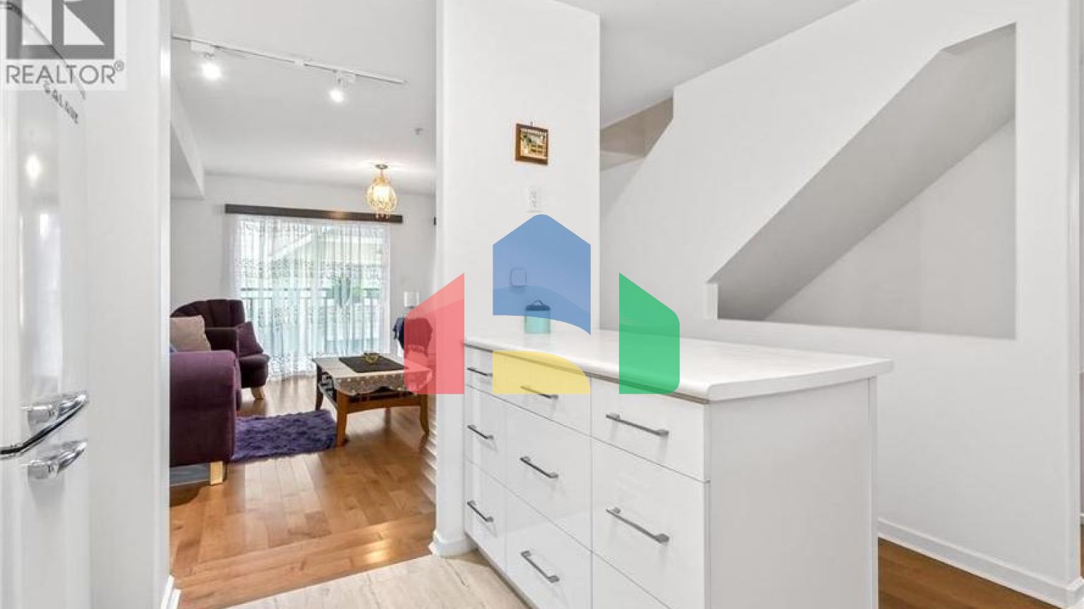 Residential - Townhouse - Port Coquitlam, Canada - Canada