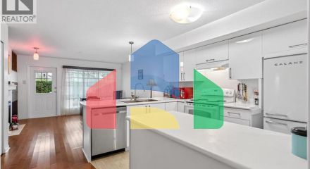 Residential - Townhouse - Port Coquitlam, Canada - Canada