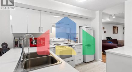 Residential - Townhouse - Port Coquitlam, Canada - Canada