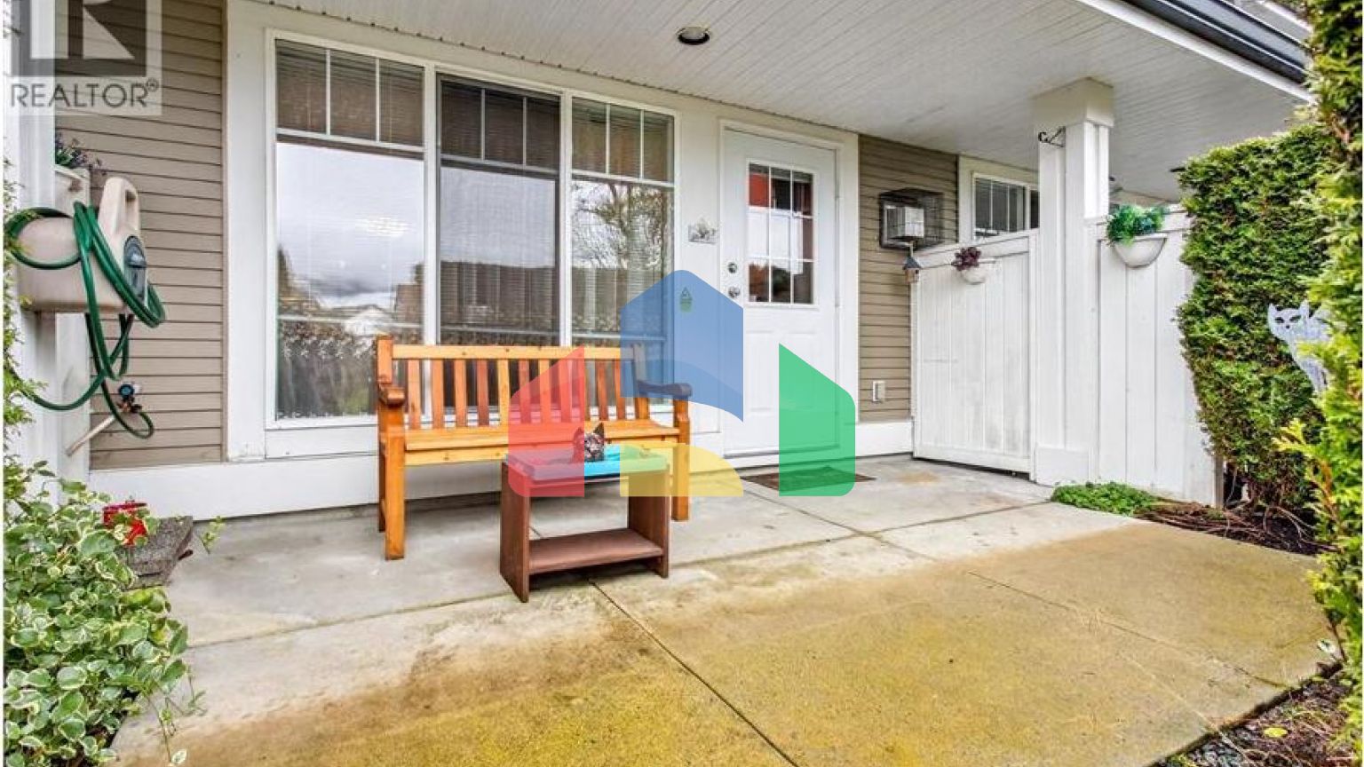 Residential - Townhouse - Port Coquitlam, Canada - Canada