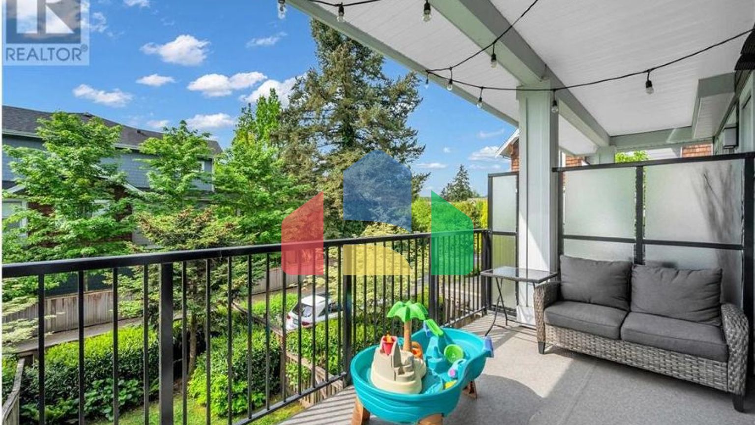 Residential - Townhouse - Port Coquitlam, Canada - Canada
