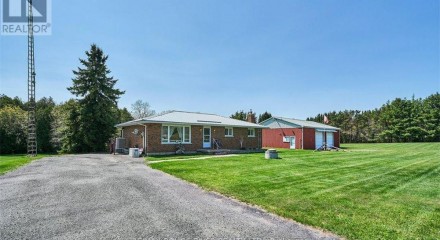 Residential - Single Family Home - Cramahe, Canada - Canada