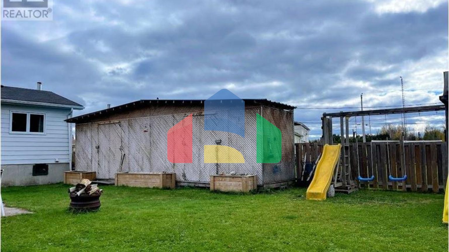 Residential - Single Family Home - Manitouwadge, Canada - Canada