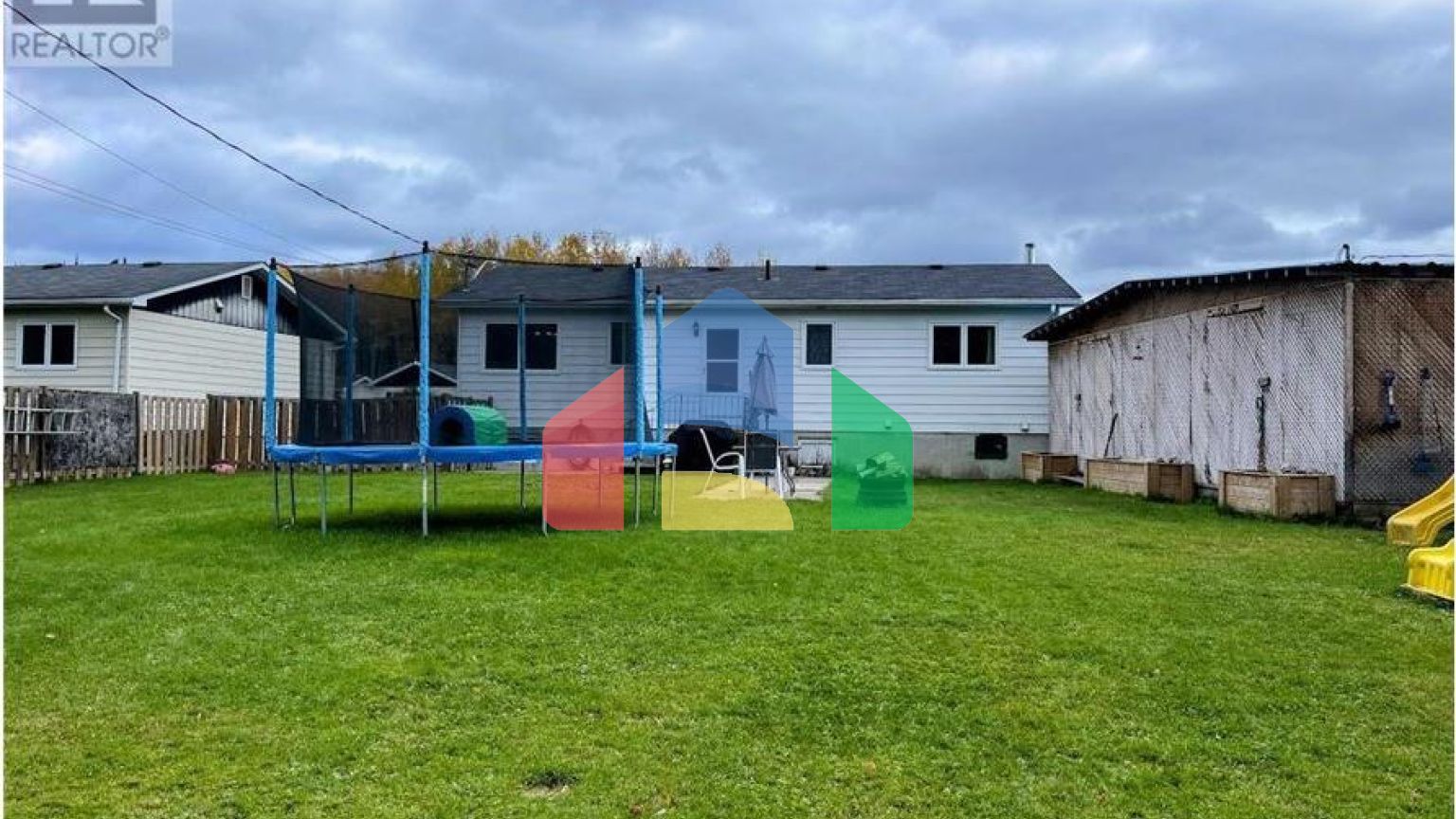 Residential - Single Family Home - Manitouwadge, Canada - Canada