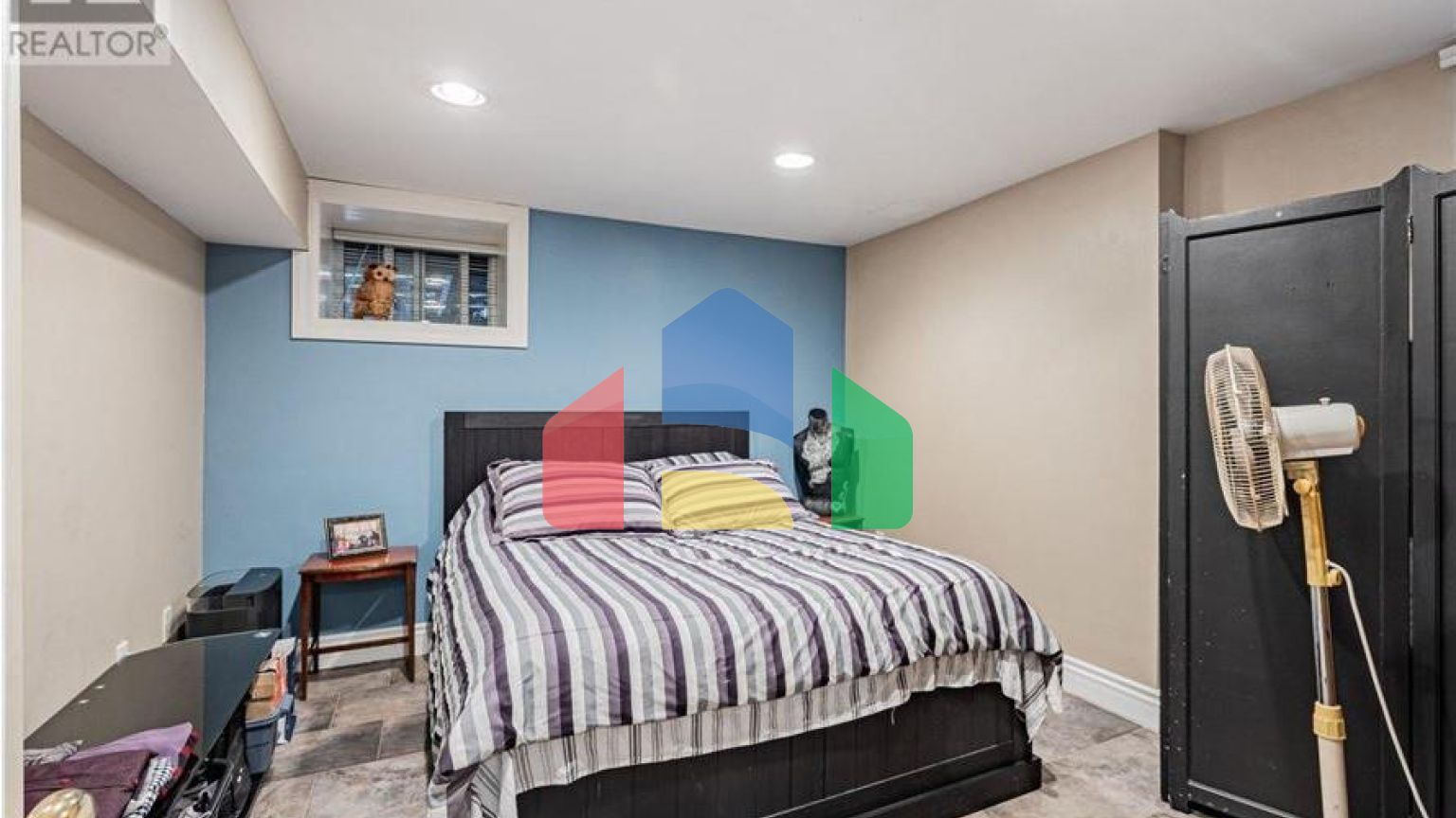 Residential - Single Family Home - Palmerston, Canada - Canada