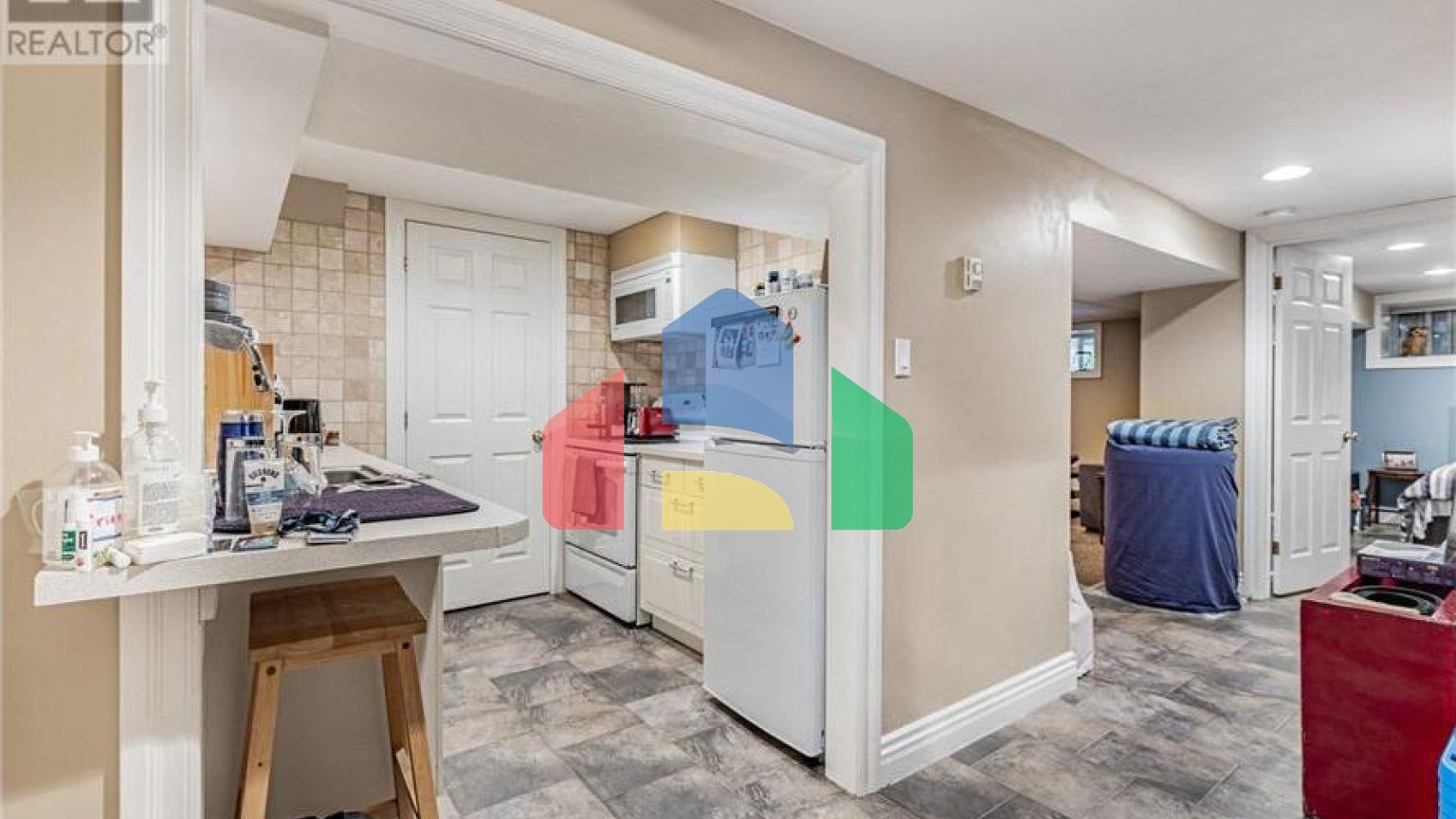 Residential - Single Family Home - Palmerston, Canada - Canada