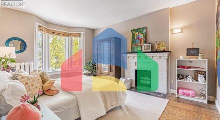 Residential - Single Family Home - Palmerston, Canada - Canada