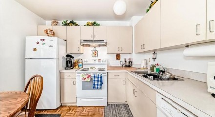 Residential - Condo/Apartment - Sherwood Park, Canada - Canada