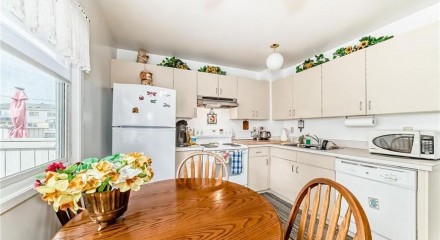 Residential - Condo/Apartment - Sherwood Park, Canada - Canada