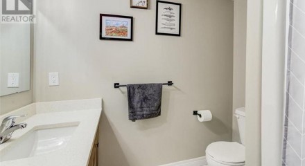 Residential - Single Family Home - Waterford, Canada - Canada