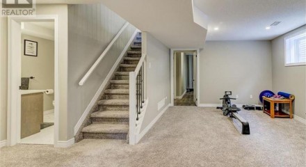 Residential - Single Family Home - Waterford, Canada - Canada
