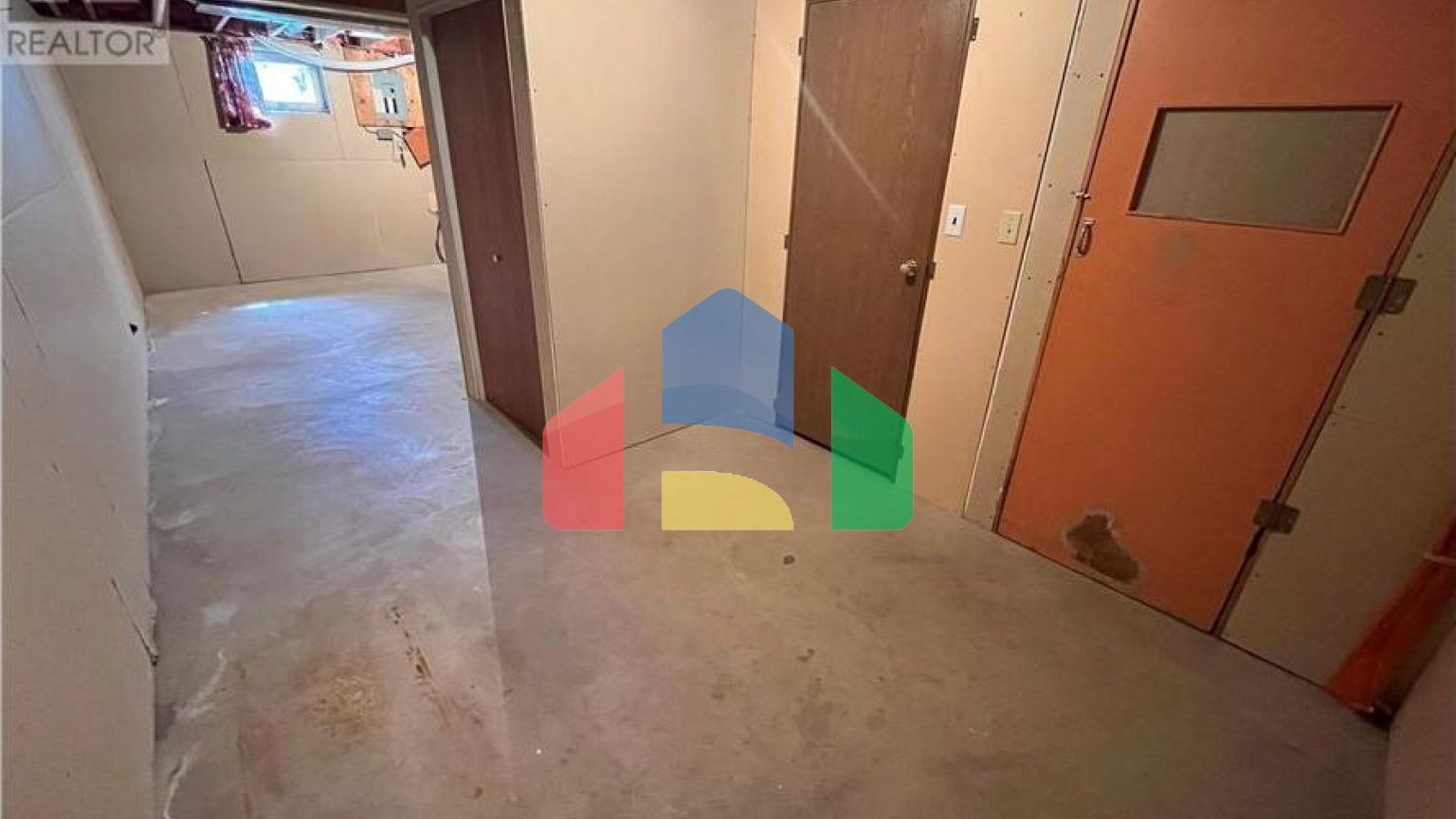 Residential - Single Family Home - Melfort, Canada - Canada