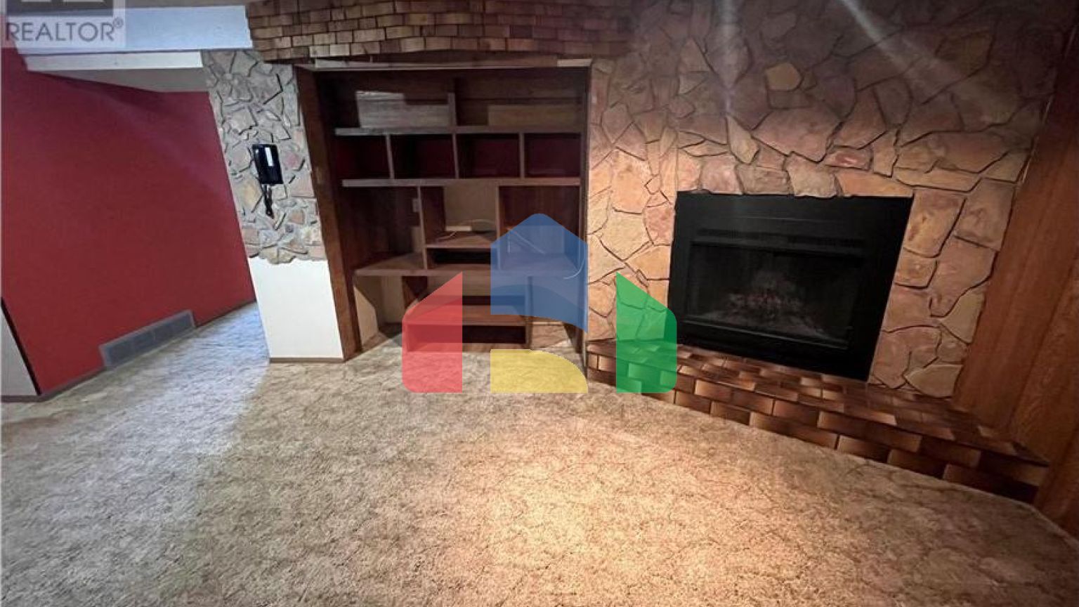 Residential - Single Family Home - Melfort, Canada - Canada