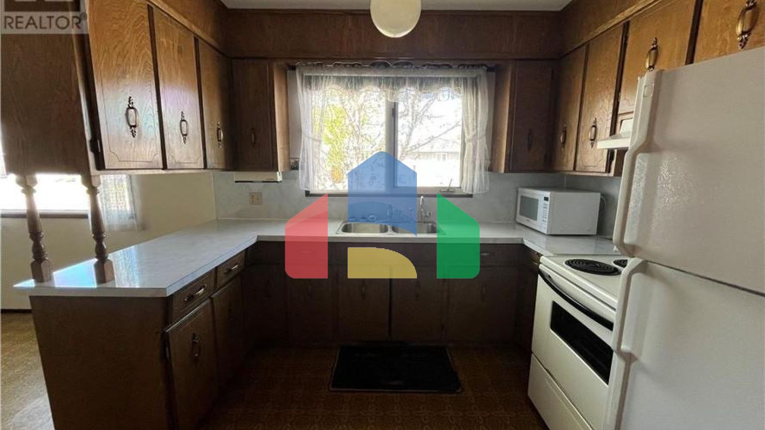 Residential - Single Family Home - Melfort, Canada - Canada