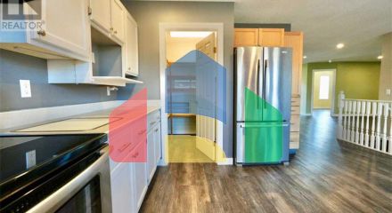 Residential - Single Family Home - Peace River, Canada - Canada