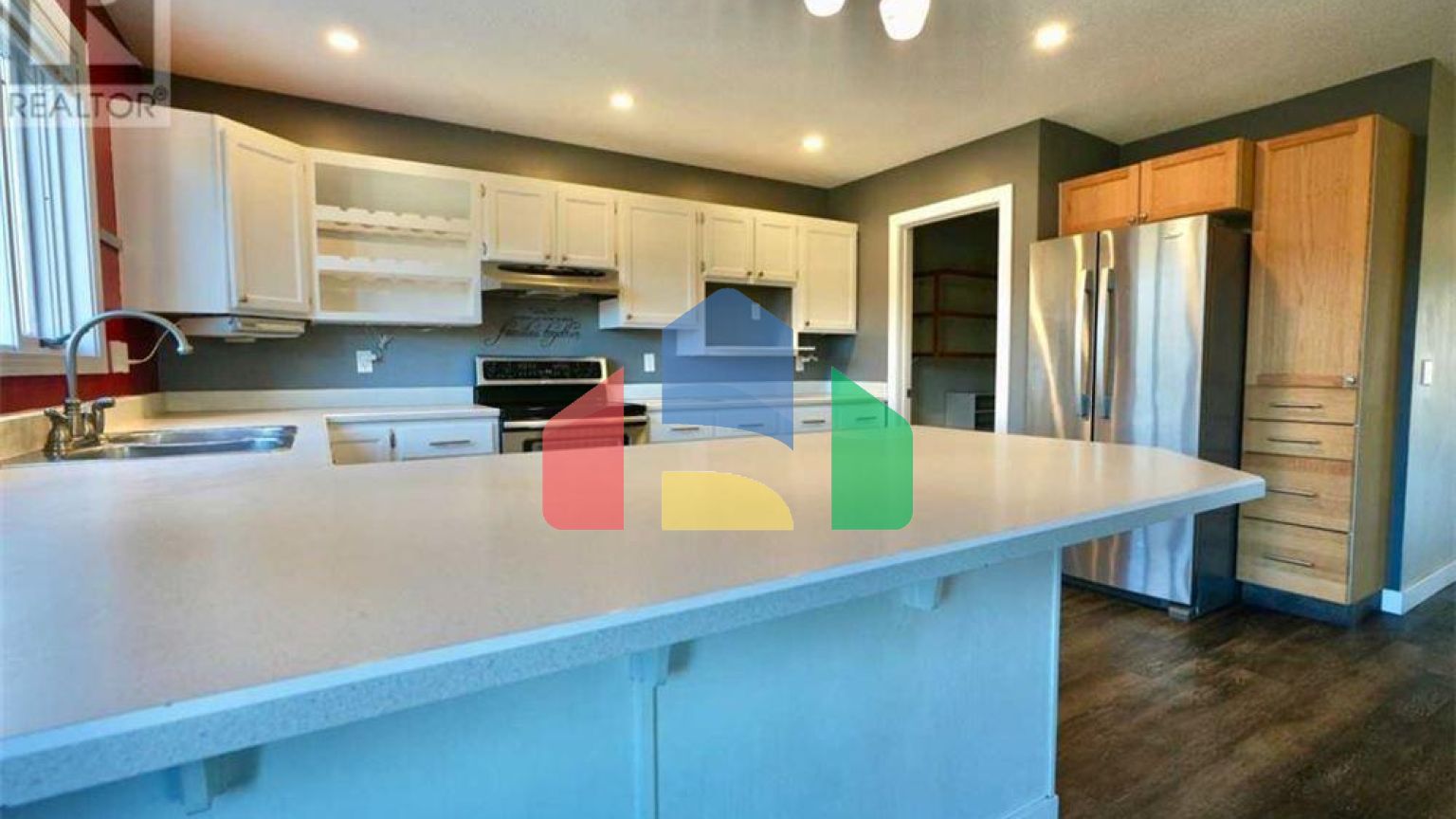 Residential - Single Family Home - Peace River, Canada - Canada