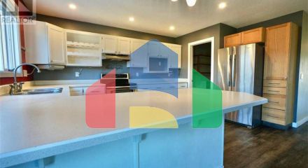 Residential - Single Family Home - Peace River, Canada - Canada