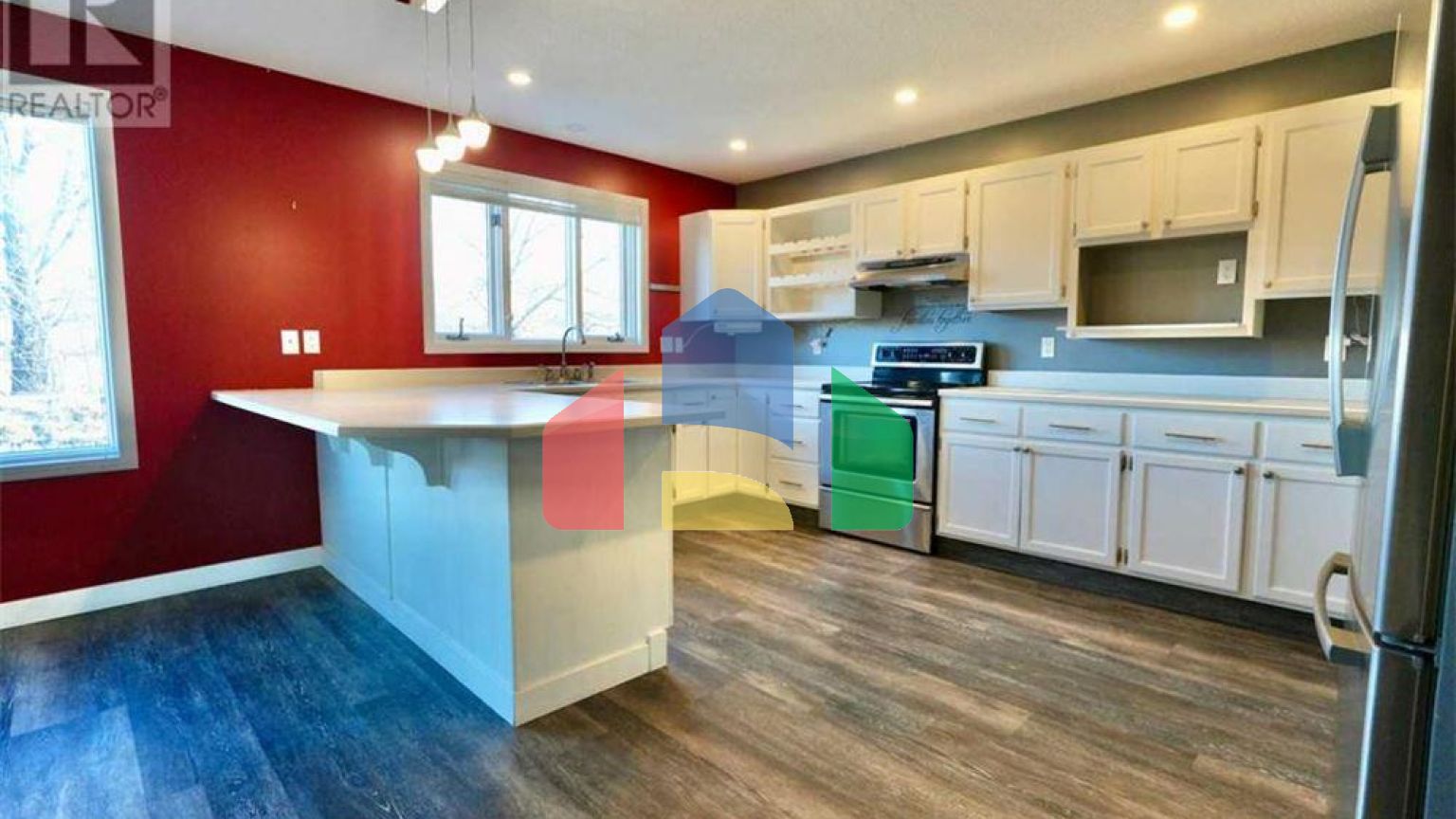 Residential - Single Family Home - Peace River, Canada - Canada