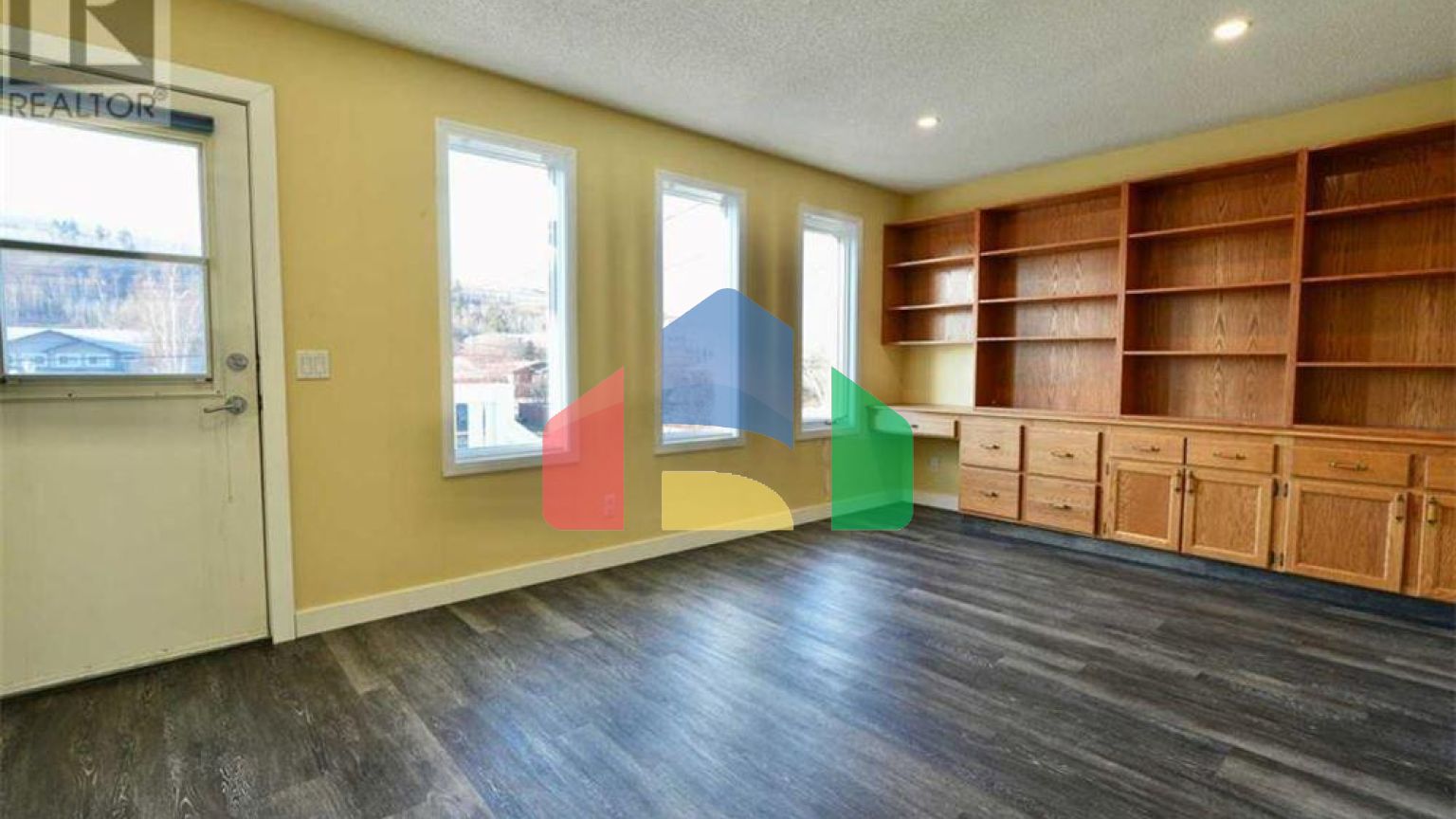 Residential - Single Family Home - Peace River, Canada - Canada