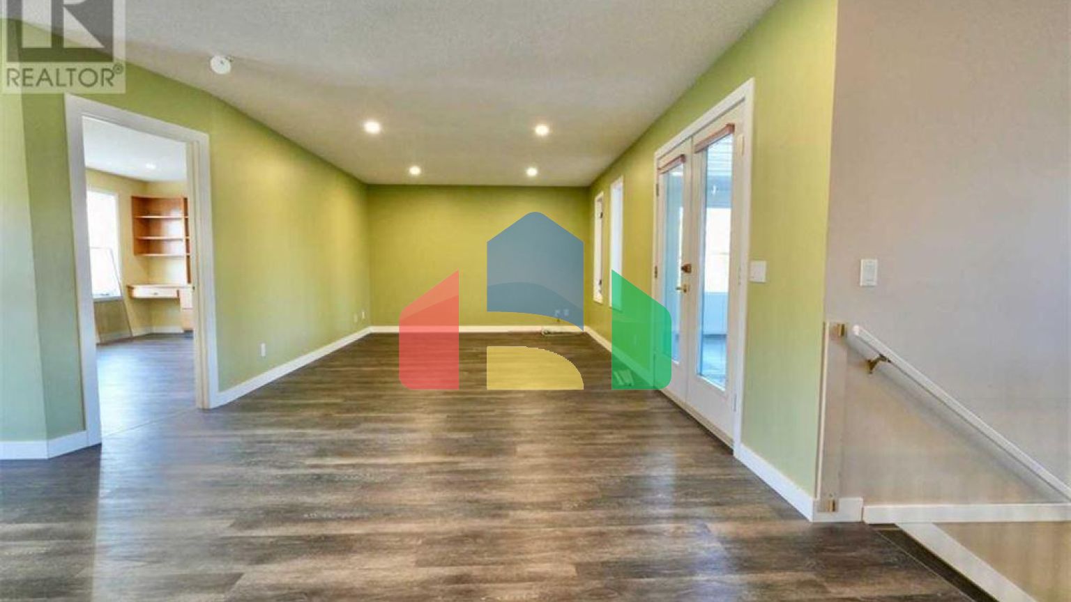 Residential - Single Family Home - Peace River, Canada - Canada