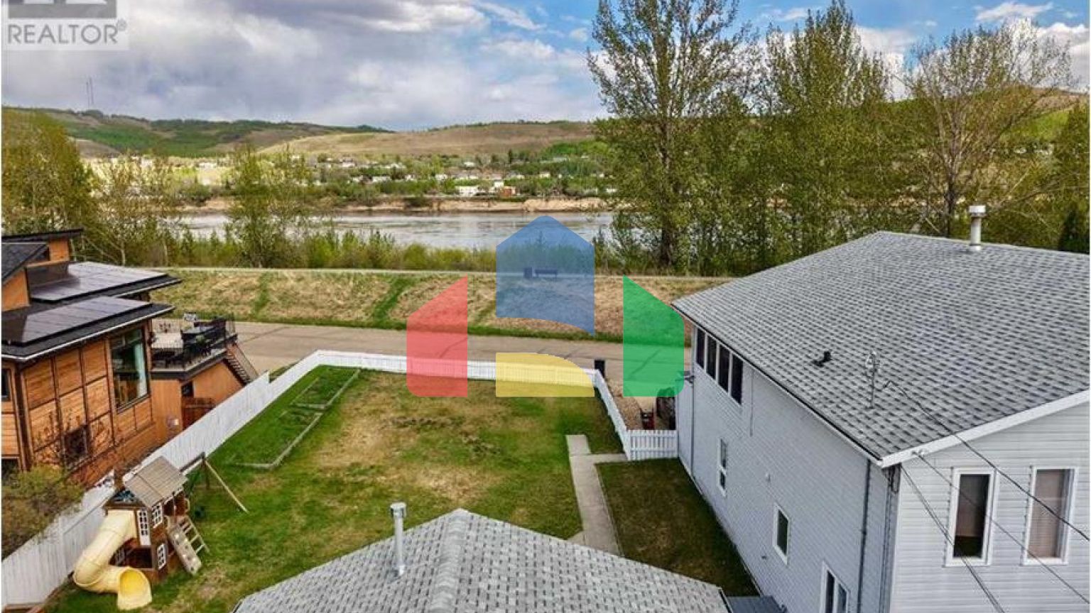 Residential - Single Family Home - Peace River, Canada - Canada
