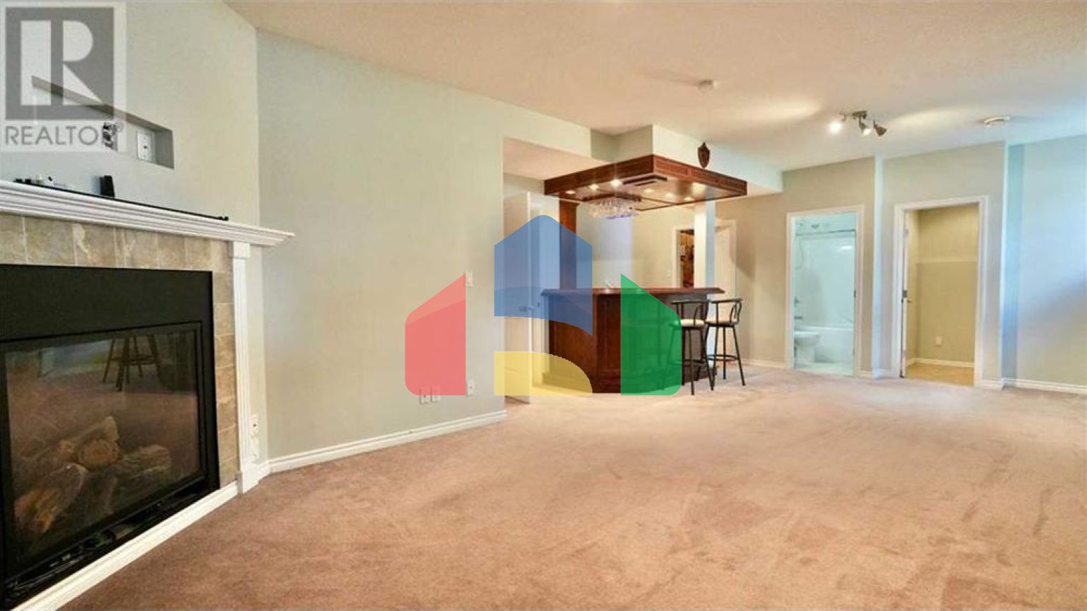 Residential - Single Family Home - Peace River, Canada - Canada