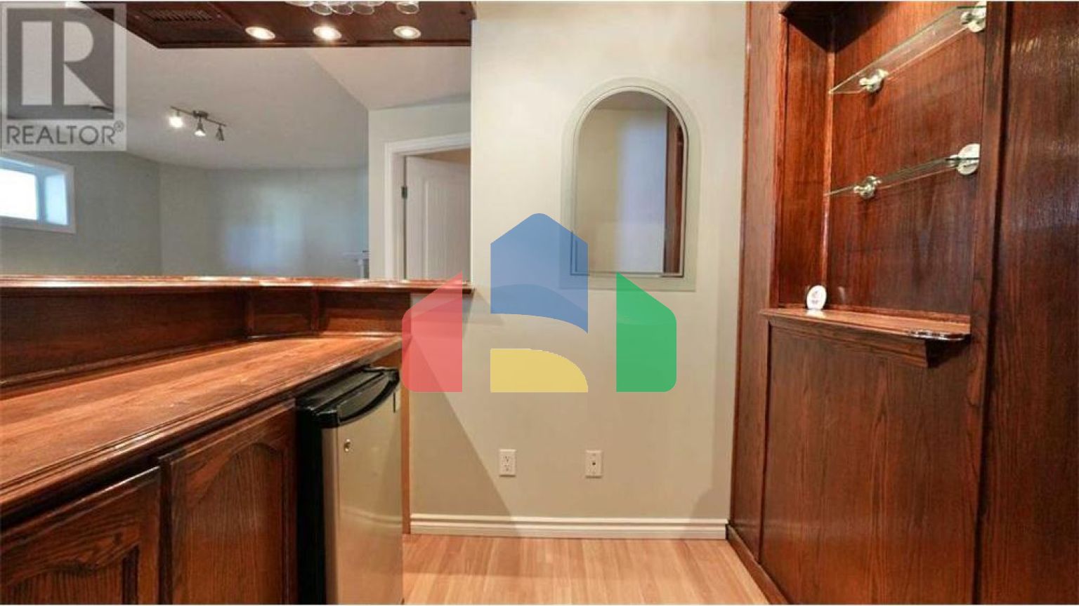 Residential - Single Family Home - Peace River, Canada - Canada