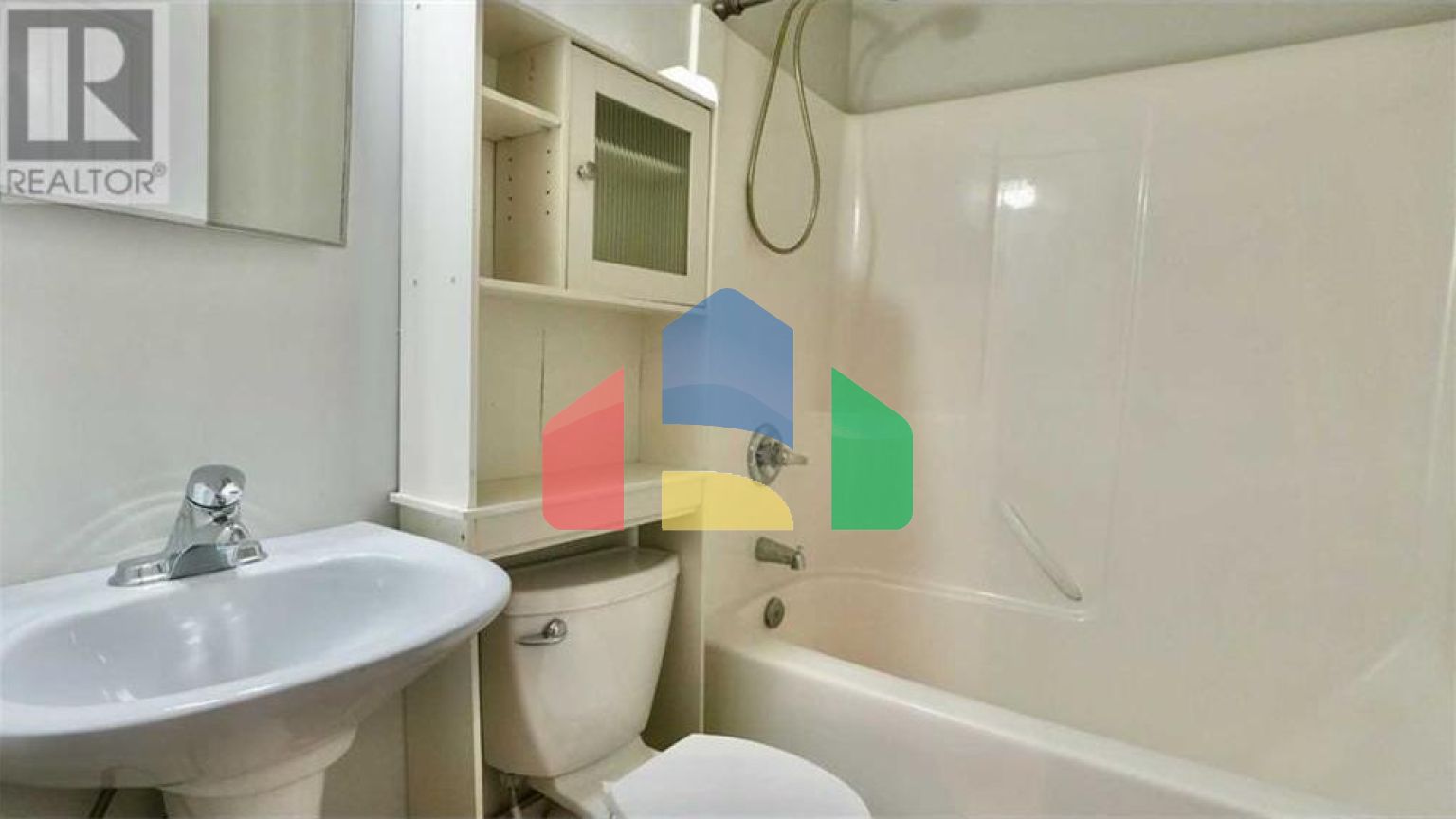 Residential - Single Family Home - Peace River, Canada - Canada