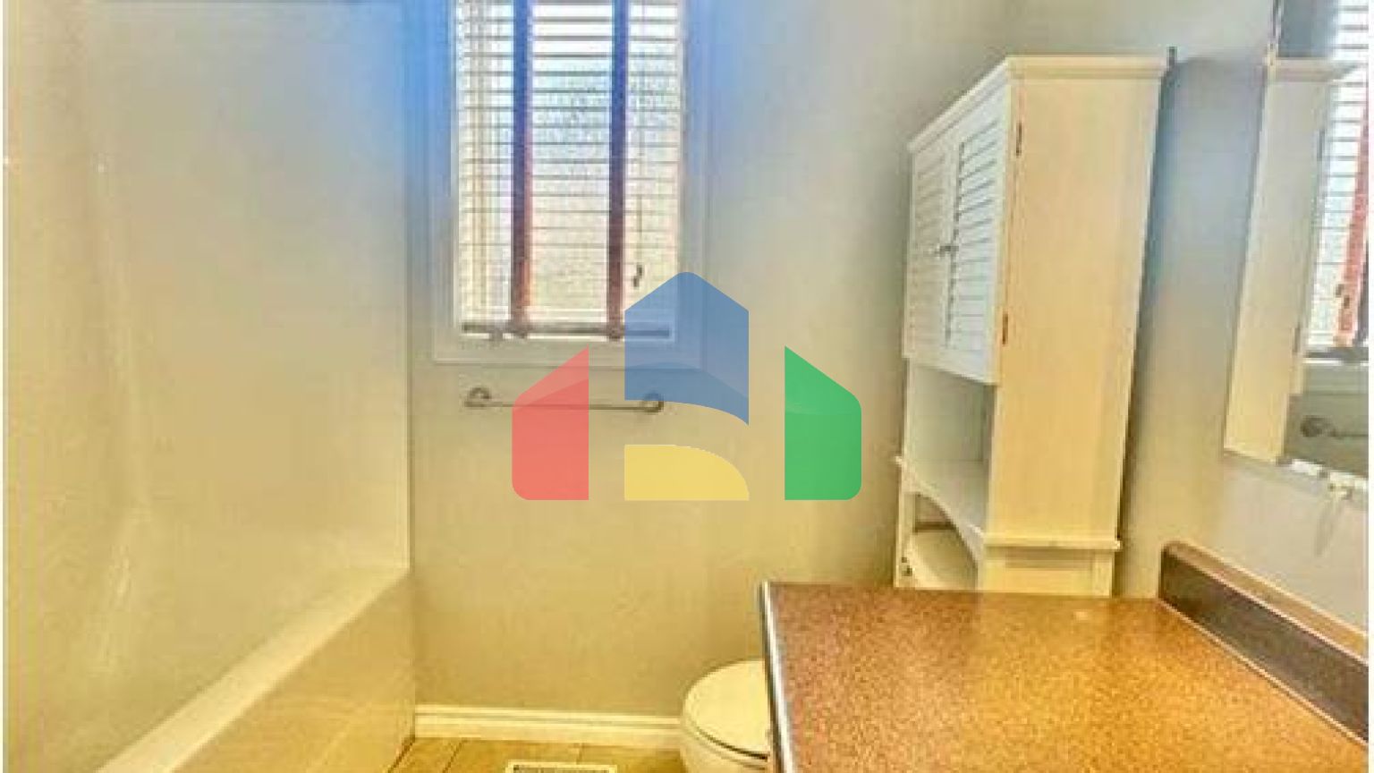 Residential - Single Family Home - Peace River, Canada - Canada