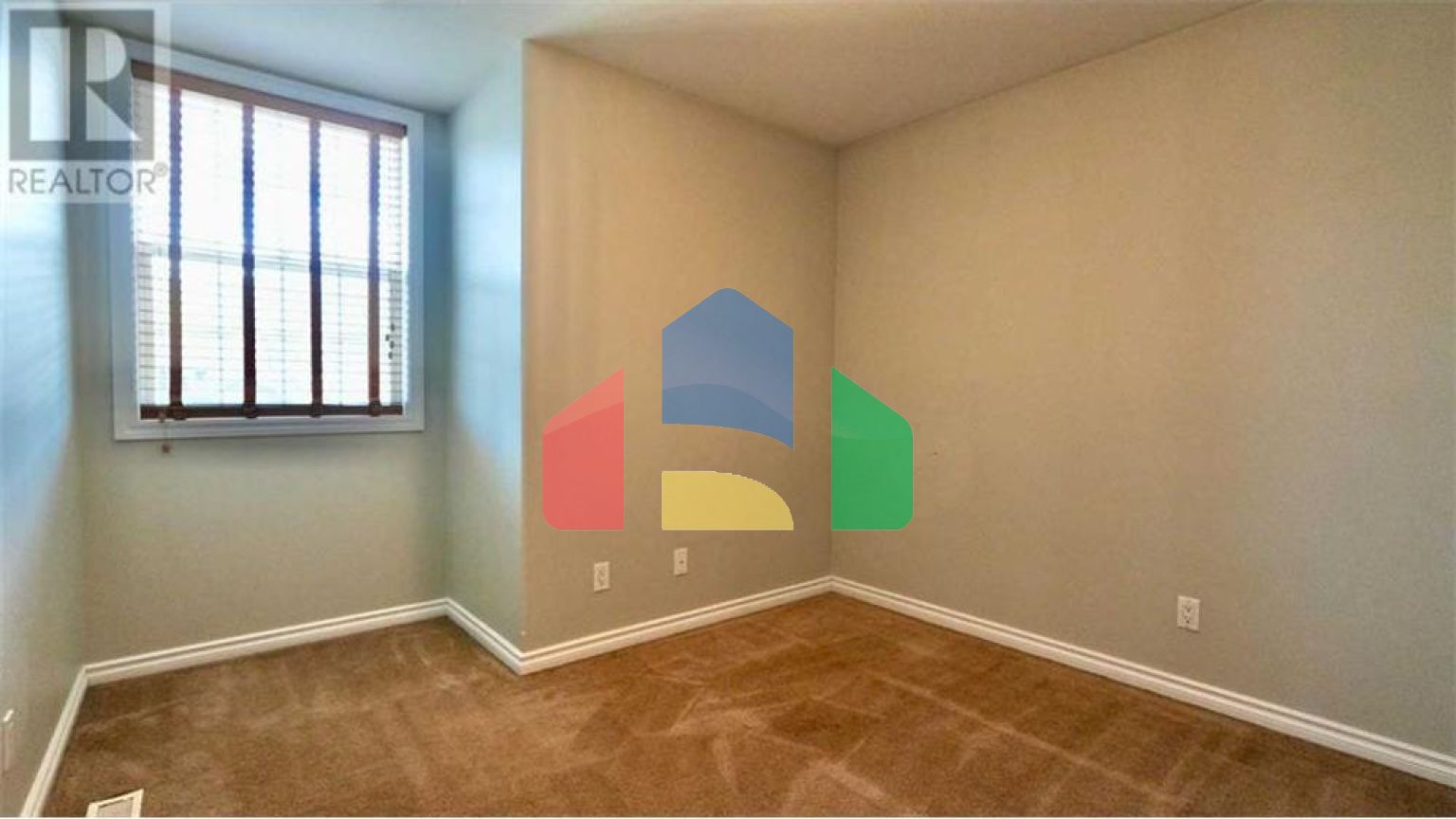 Residential - Single Family Home - Peace River, Canada - Canada