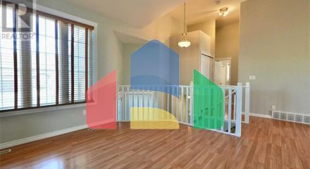 Residential - Single Family Home - Peace River, Canada - Canada