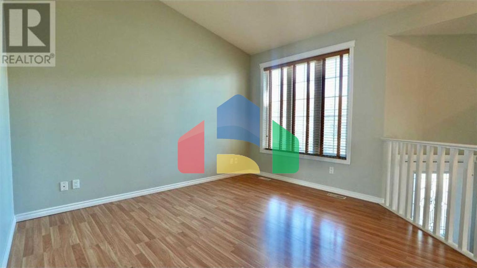 Residential - Single Family Home - Peace River, Canada - Canada